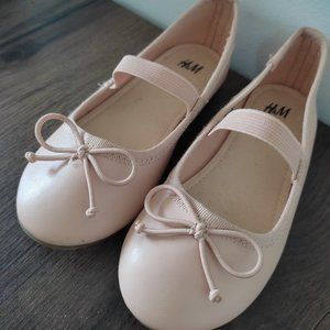 H&M flat ballet shoes, size 26, US 9
